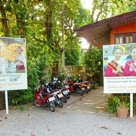 Hollanda Montri Guesthouse Chiang Mai Eksteriør billede