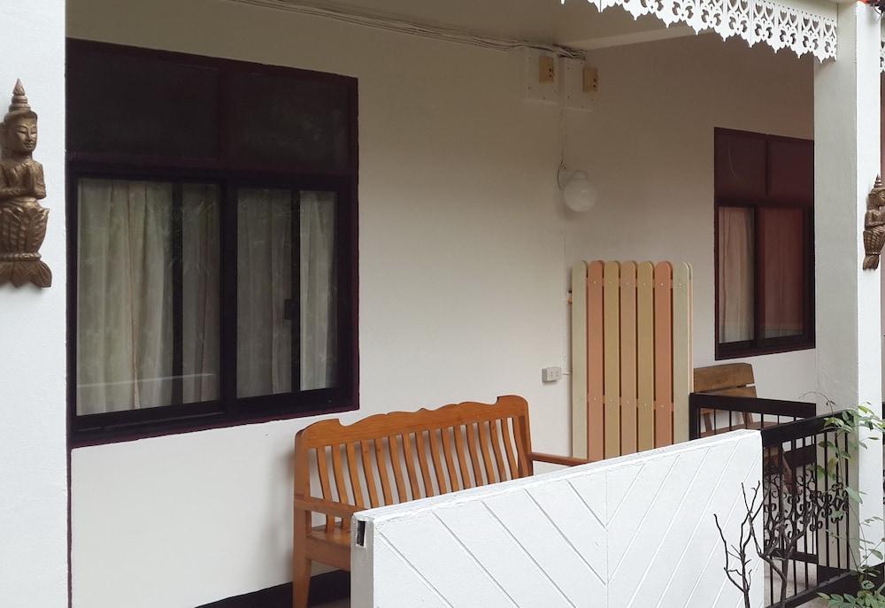 Hollanda Montri Guesthouse Chiang Mai Eksteriør billede