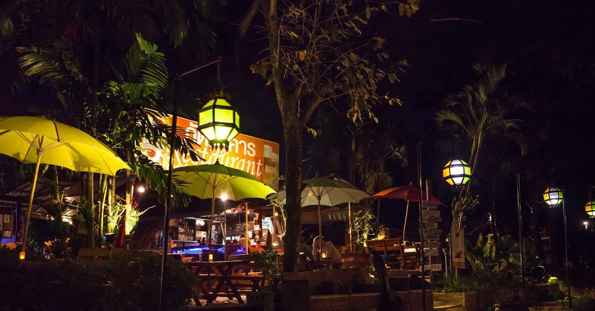 Hollanda Montri Guesthouse Chiang Mai Eksteriør billede